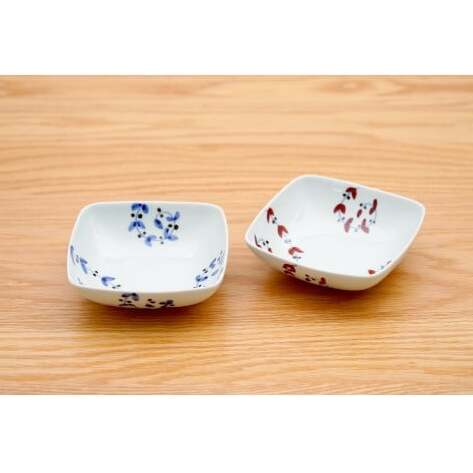 有田焼 皓洋窯 サビ唐草 リーフ 四角 小鉢 2色 セット【藍土】 食器 器 うつわ 小鉢 ボウル 唐草 染付 ペアセット 角小鉢 18000円 A18-142_イメージ4
