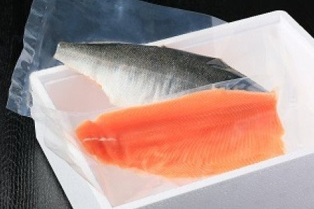 【若男水産】【極上とろける食感！淡路島サクラマス／冷凍】淡路島で育ったサーモン800g