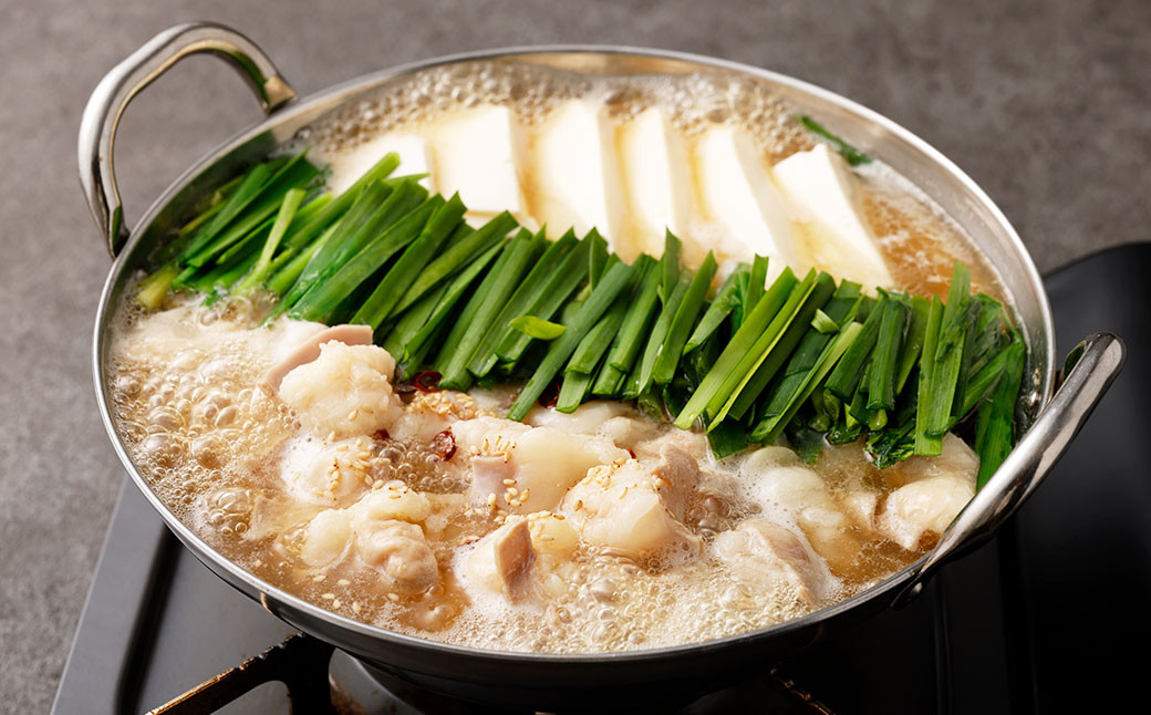 
                  もつ鍋 18人前 （アメリカ産牛小腸）・濃縮スープ・ちゃんぽん 5袋付き 牛 牛もつ モツ 1,800g 合計3,250g モツ鍋 もつ鍋セット ちゃんぽん スープ付き
                