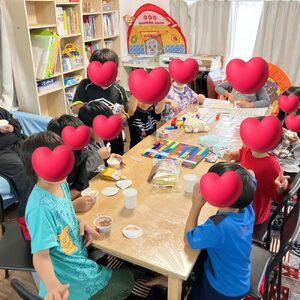 子ども食堂 安心できる居場所づくり・物資提供の支援 (3000円分)  10000円 BCAF001 支援
