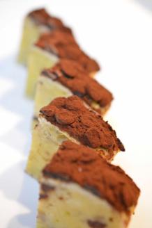 パウンドケーキ　2本セット（ホワイトチョコ、チョコバナナ）◇_EJ01　※離島への配送不可