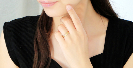 指輪 K18YG イエローゴールド ダイヤ 0.03ct リーフ モチーフ 彫刻 18金 つや消し 葉っぱ オリーブ 木の葉 甲丸 レディース リング 【325-k18yg】 ALPAZ165