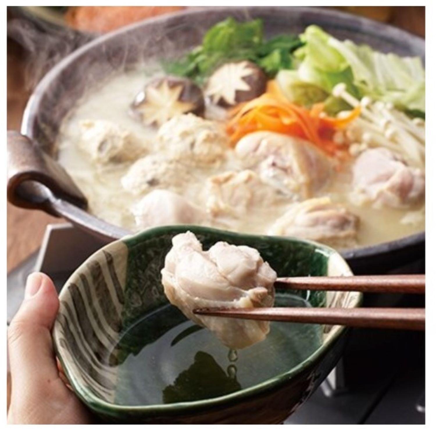 
                  厳選国産牛博多もつ鍋（醤油味）と博多水炊きのパーティーセット(12人前～) )【もつ鍋 もつなべ 鍋 なべ もつ 鍋セット 鍋料理 牛もつ ホルモン ほるもん ホルモン鍋  水炊き 水たき 鳥鍋 鶏鍋 なべ 鍋 なべ 鍋セット 鍋料理 贈答用 贈答 ギフト 冷凍 国産 人気 福岡 土産 九州 博多 ご当地 福岡県 大任町 BD037】
                
