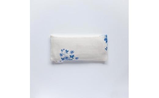 
《目元用》ao×accos 魚沼産コシヒカリで作った米ぬか・玄米カイロ　イチゴ
