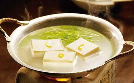 三之助豆腐 8種8個 詰合せ セット 豆腐 とうふ 木綿 特選三之助 おぼろ豆腐 油揚げ 厚揚げ がんも 煮物 鍋 おでん おかず 冷奴 詰め合わせ 自宅用 家庭用 料理 ご当地 食品 国産 関東  