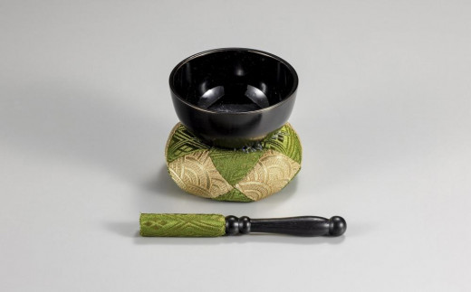 金沢仏壇　蒔絵りん「霞」（りん棒、りん布団付き）　2.5寸