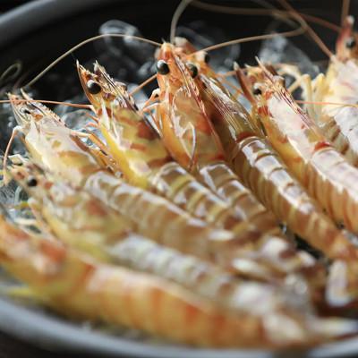 ふるさと納税 久米島町 【久米総合開発】急速冷凍あがり車海老1kg(500g×2P/20〜29尾・約14cm/加熱用)