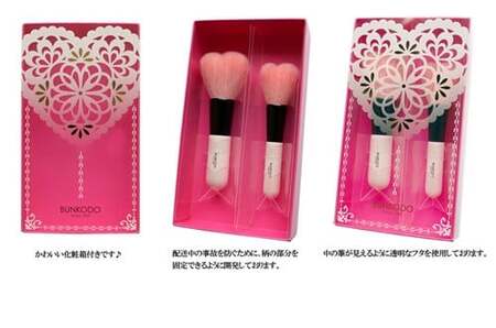 文宏堂 熊野化粧筆 パウダー&チークブラシセット HB1【メイクブラシ 化粧筆 パウダーブラシ チークブラシ 熊野筆 伝統工芸 職人技 高級筆 セット ギフト 贈り物】 49-3