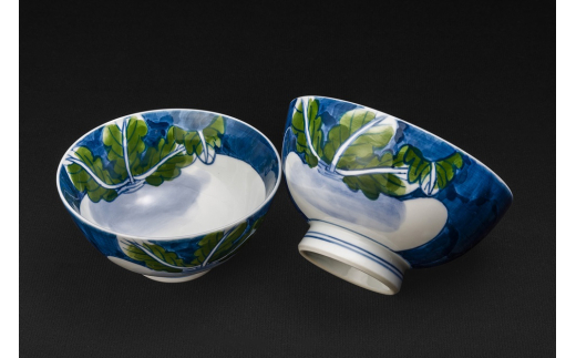 【伊万里焼】蕪絵お茶碗（大１つ・小１つ） H680_イメージ2