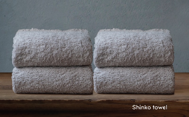 G3483 【TVで紹介！】おぅ！え～やん バスタオル（グレー）4枚【泉州タオル 国産 吸水 普段使い 無地 シンプル 日用品 家族 ファミリー】 