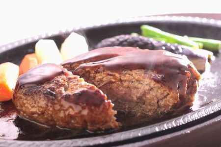 【定期便6回】自家製和牛ハンバーグ（生・冷凍個別真空）5個セット  | 牛肉 牛 肉 にく 和牛 かずさ和牛 国産 ハンバーグ 新鮮 オススメ 千葉県 君津市 きみつ