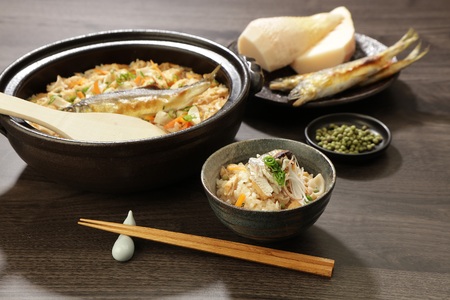 和歌山　海～山～川～の幸　炊き込みご飯の素３種セットA　（鮎・しらす・みかん鶏）各２～３人前(米２合用）(B1007-1)