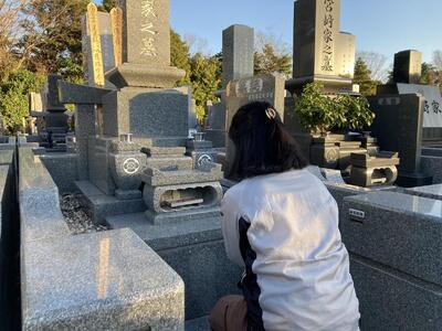 【千葉市平和公園】墓所管理代行サービス（年1回コース）林間墓地 お墓 管理 確認 代行 サービス 写真付 墓石清掃 献花 お花 お線香 お供え 雑草除去 草むしり 千葉 千葉市