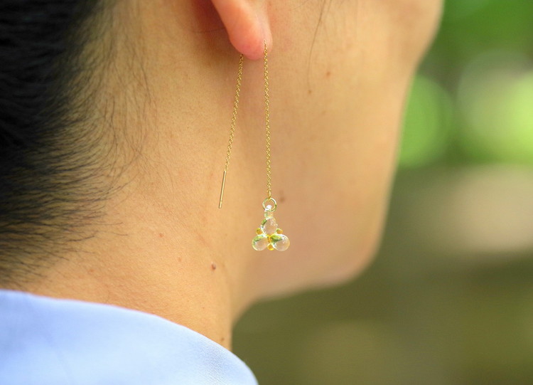 こがこもれびあーと　ピアス（ホタル） | 耐熱 ガラス アクセサリー ランプワークファクトリー 職人 繊細 フォーマル カジュアル ピアス 20代 30代 40代 _DP67