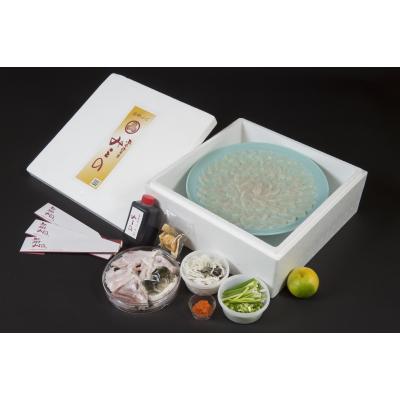 ふるさと納税 臼杵市 ふぐ料理・うなぎ料理専門店!「四季亭みえの」とらふぐセット(2〜3人前)