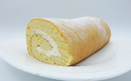 「和三盆ロールケーキ」「ショコラナッツロールケーキ」