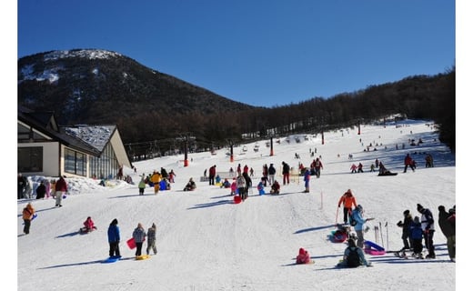 【早割】湯の丸スキー場　小学生シーズン券◇リフト券2026-27シーズン※12/6まで受付｜長野県東御市