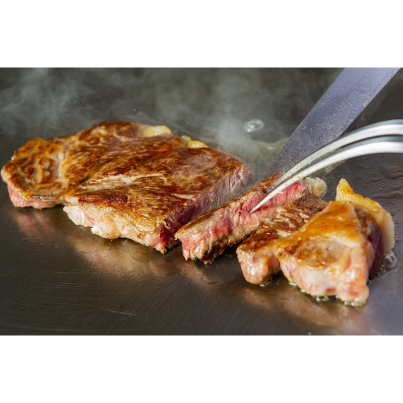 A5等級 松阪牛サーロインステーキ 3枚600g [ 霜降り 牛肉 松阪牛 高級 和牛 ステーキ 牛 肉 松阪牛肉 ブランド牛 松阪 人気 グルメ お取り寄せ 日本三大和牛 誕生日 お祝い ご馳走 贅