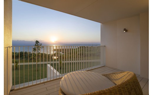 JE002　「イラフ SUI」 宿泊補助券（15,000円分）