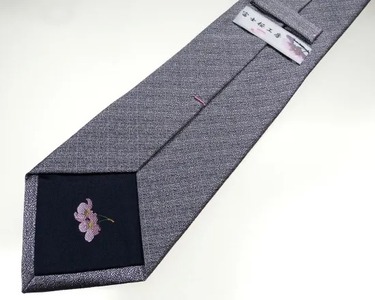 ネクタイ　富士桜工房　梨地（銀白）