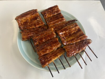 a18-007　うなぎ蒲焼・約90g×4