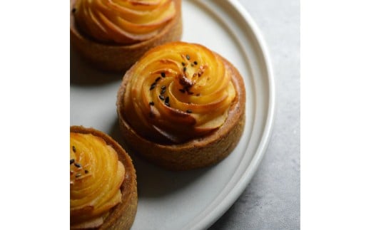 
                  焼きいもブラン 5個 タルト スイーツ 焼き菓子
                