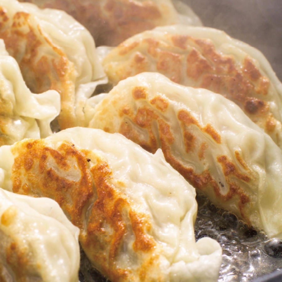 ＜石川製麺＞黒門吾兵衛のジャンボ肉餃子