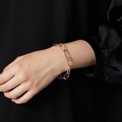 ふるさと納税 魚津市 K18YG サークルデザインチェーンブレスレット |  | 03