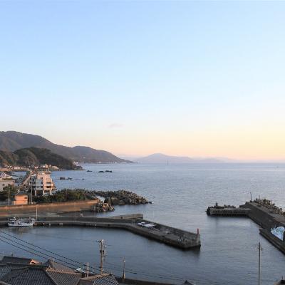 ふるさと納税 越前町 【越前海岸・美味直送シリーズ】かれい煎餅　50g×5パック |  | 03