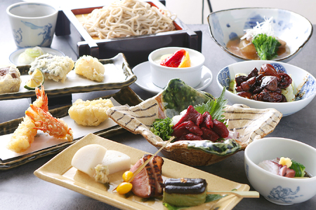 山梨県昭和町・中央市 初花店舗で使える食事券 お食事券10,000円 SWBY003