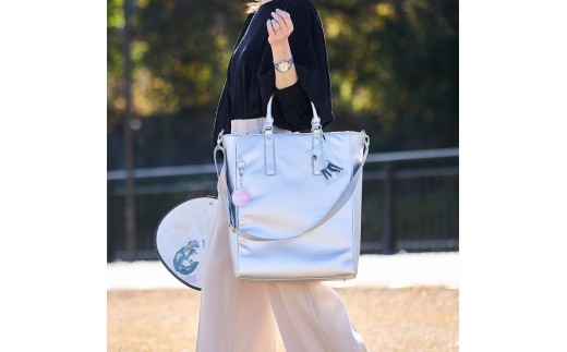 
            d-FAVE 大人の推し活トートバッグ 合成皮革_1110428762_01
          