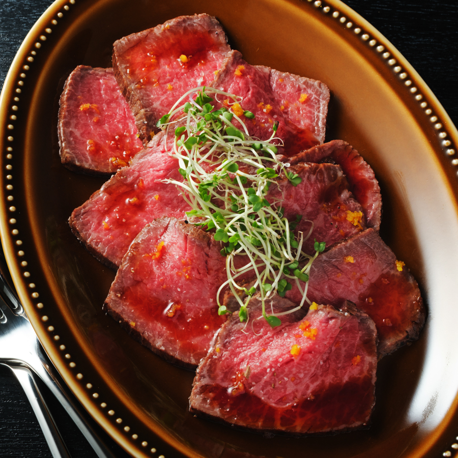 ＜踊るローストビーフ　ともや＞京都府産「黒毛和牛」ローストビーフ2種セット（和だし・イチボ）各350g（計700g）