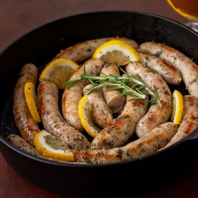 ふるさと納税 西和賀町 「Kitchen開」燻製わらび手作りソーセージ5個セット |  | 01