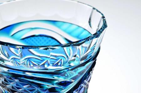島津薩摩切子　与論町オリジナル二色冷酒杯　ルリ緑 | 伝統工芸品 薩摩切子 切子 グラス 薩摩切子 冷酒 晩酌 グラス 薩摩切子 グラス ギフト 人気 おすすめ 与論町 限定 薩摩切子