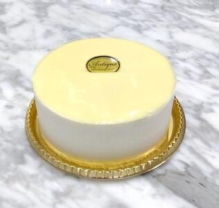 【サイズ　4号】ムースショコラブラン（ホワイトチョコレートムース）