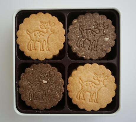 【ふるさと納税】 ビスケット缶 クッキー デザート 洋菓子 スイーツ おやつ 贈呈品 プレゼント お取り寄せ くるみの木 奈良県 奈良市 なら