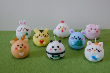 【ふるさと納税】キャンドル 3個 セット ランダム 可愛い かわいい カワイイ ろうそく ロウソク キャンプ いやし アウトドア オシャレ インテリア 雑貨 日用品雑貨 生活雑貨 動物candle3個セット canata conata 奈良市なら 7-001