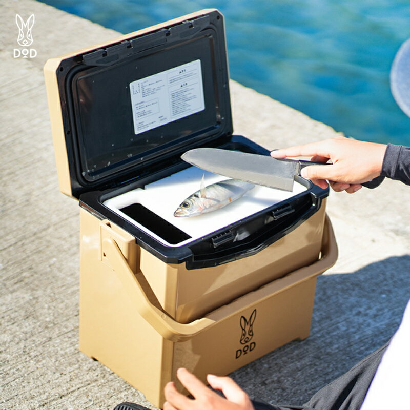 【ふるさと納税】【DOD】 ソクサバクーラー（10）（ CL1-102-TN ）【 DOD クーラーボックス 小型 釣り 保冷 調理 小物釣り 初心者 フィッシング アウトドア 送料無料 】