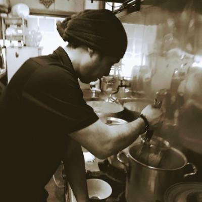 ふるさと納税 与那原町 【創業20年以上の名店】そば処きくや 沖縄そば5食セット(三枚肉3食・軟骨ソーキ2食) |  | 03