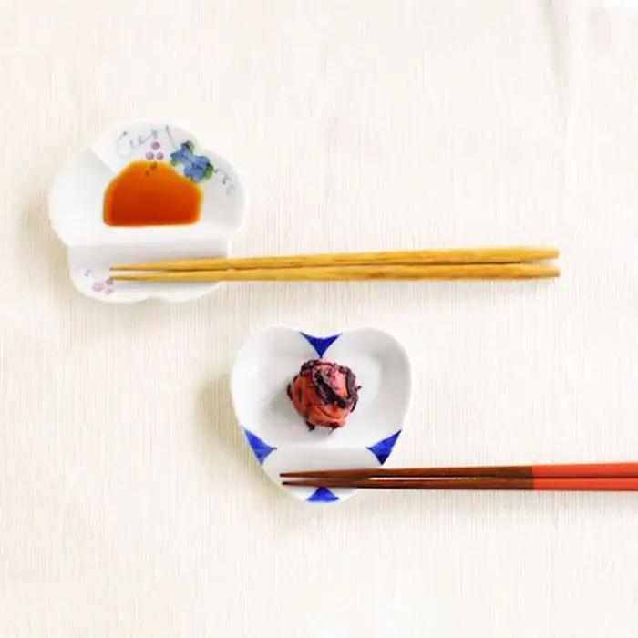 【波佐見焼】【かわいい♪小皿 箸置きに！】花まめ 箸置き 4点セット 食器 皿 【松幸陶芸】 [HB01] 波佐見焼