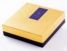 Blue Jewel ブルージュエル - Gift Box of 6 piece -　【お菓子・チーズケーキ・ブルーの輝き・宝石・スイーツ・レアチーズケーキ・ヨーグルト・濃厚・ホワイトチョコレート・ブ