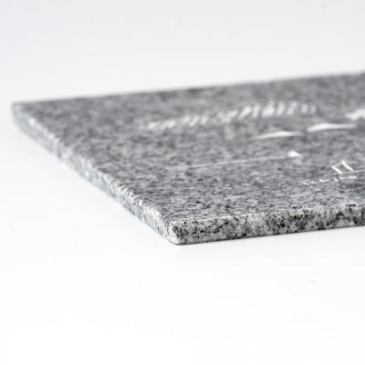 ふるさと納税 香川県 瀬戸内 / Ichiro Yamaguchi|山口一郎氏イラスト刻印の庵治石プレート |  | 01