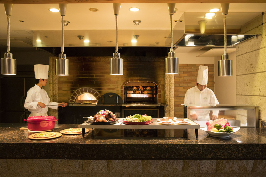 鬼怒川温泉ホテル ペア宿泊券 【和室　渓谷側】【夕食・朝食ブッフェ】