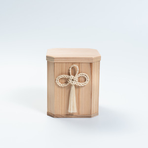 伝統工芸 とくしま 杉 骨箱 精麻 2.5寸【 杉の 骨壺 】