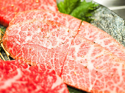 【厳選希少部位】【A4〜A5】博多和牛 ミスジステーキ 約500g(100g×5p) 吉富町/株式会社MEAT PLUS[BGAB057]
