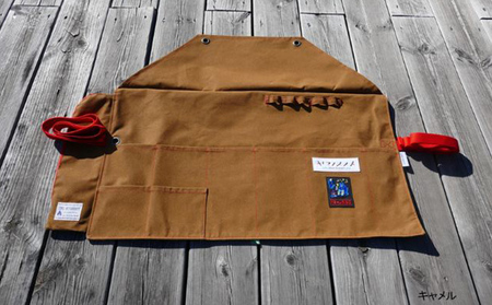 ツールロールエプロン(ヤマノススメ×P3-LABOコラボ)【UMAカーキ】[52217251] キャメル