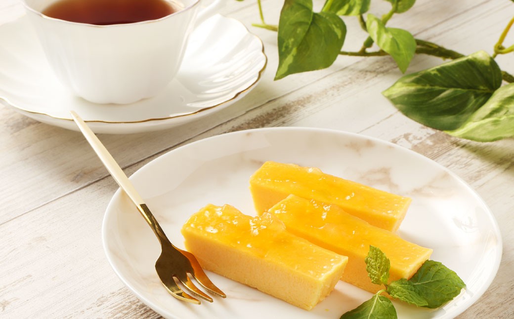 【2回定期便】夕張メロンカタラーナ 約600g（約150g×4個）