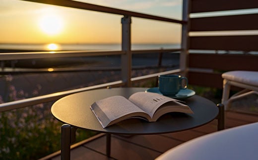 きさらづCAMP　ORGNIC　FIELD　in みたて　トレーラーハウス宿泊券（22,000円分） ふるさと納税 キャンプ グランピング アウトドア トレーラーハウス 海岸 千葉県 木更津市 KCH