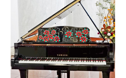 
                  【真和楽器】京都伝統工芸による彩輝光蒔絵ピアノ「冬の笑美」モデル制作クーポン（210万円分）
                