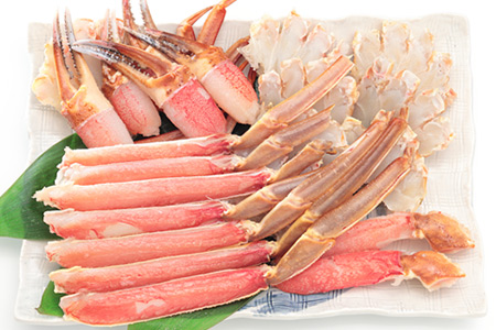 北海道 根室【生食可】カット済み生ずわいがに1.3～1.5kg×1P B-38005